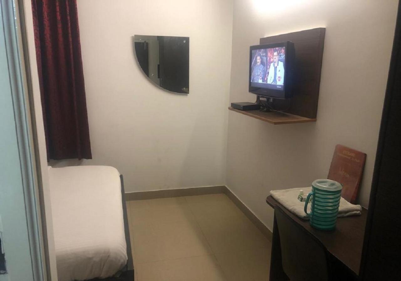 Ocean Inn Hotels Bangalore Exteriör bild