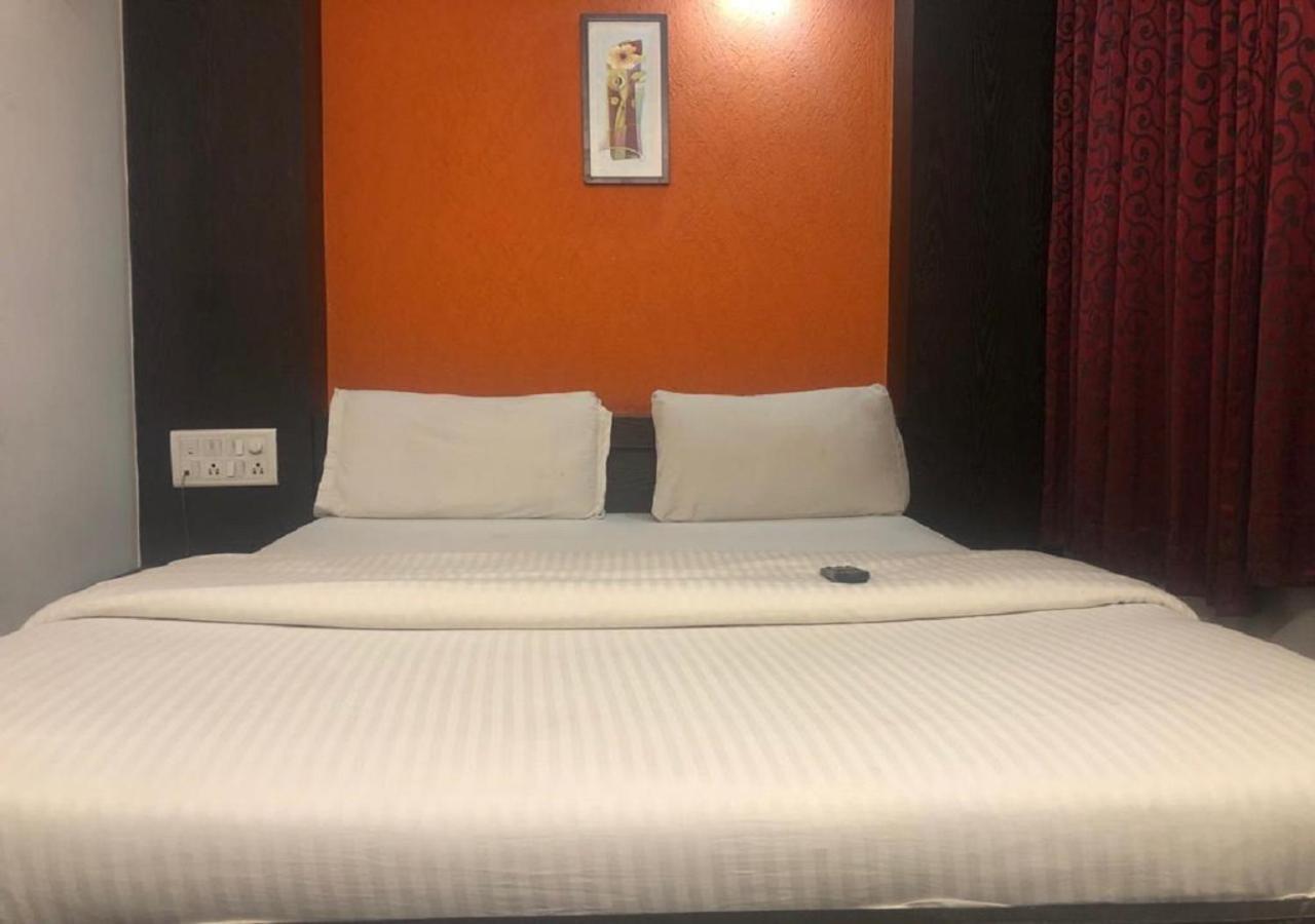 Ocean Inn Hotels Bangalore Exteriör bild